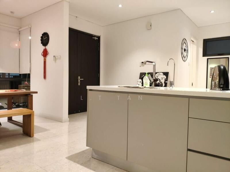 Semi-Detached House at Lake Fields - 3