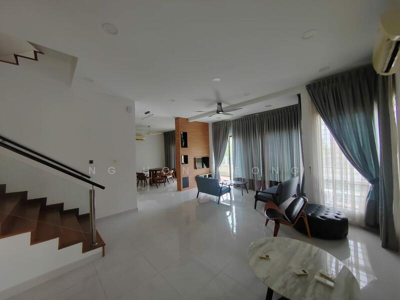 Akira @ 16 Sierra - 4