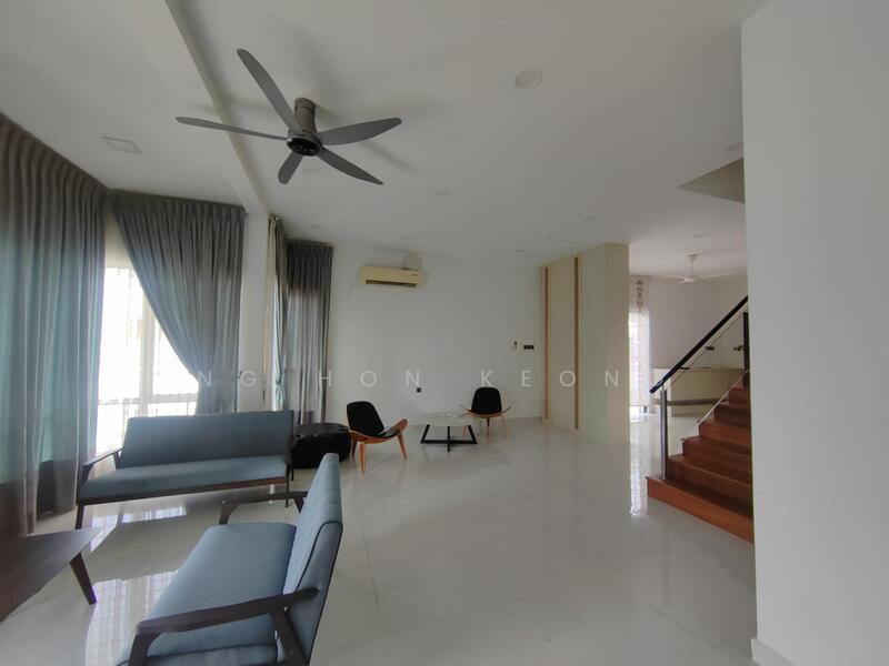 Akira @ 16 Sierra - 2