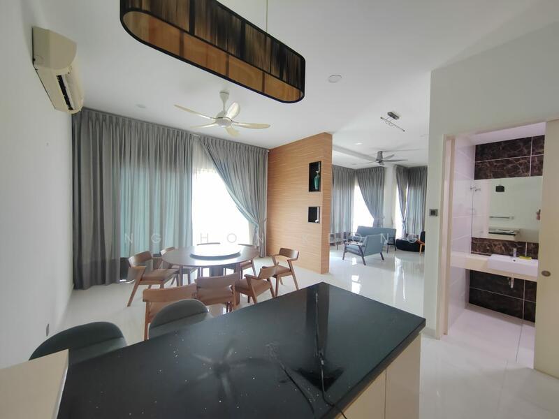 Akira @ 16 Sierra - 1