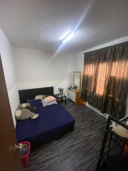 Flat Tasek 64 - 5