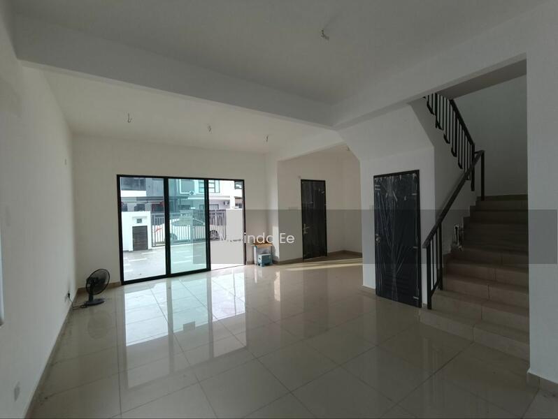 Johor Bahru Austin Duta 4 @ Taman Austin Duta 2 Storey Terrace Endlot - 4