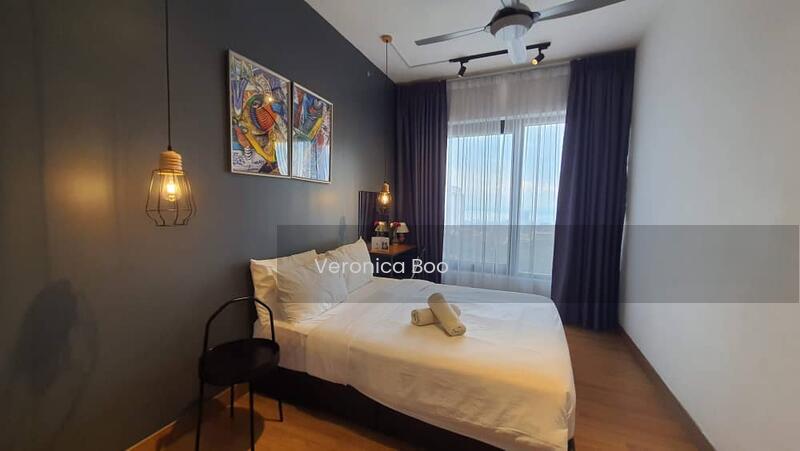 Tropicana 218 Macalister - 4