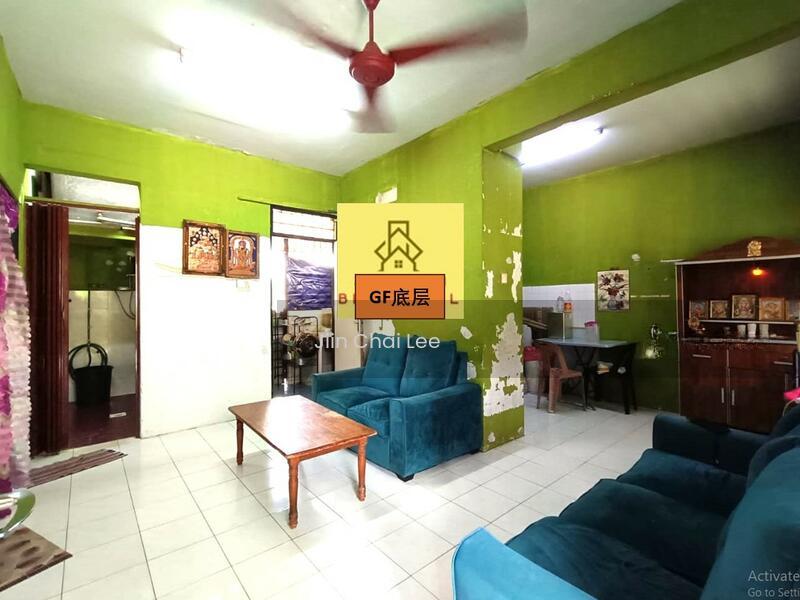 Flat Taman Perling - 1