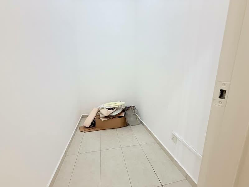 Garden Villas, Bukit Indah - 3