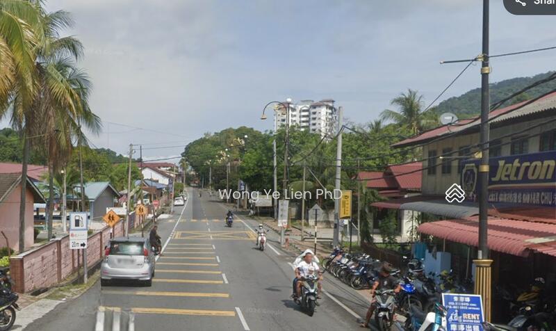 Shops, 3 Storeys, Main Road, Pekan Pangkor, 32300 Pangkor Island, Perak - 5