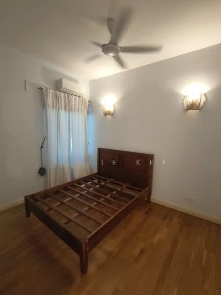 Adora Courtyard Apartments - 3