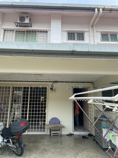 Taman Pinggiran Putra - 5