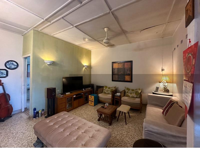 Terrace house at Seksyen 14 - 1