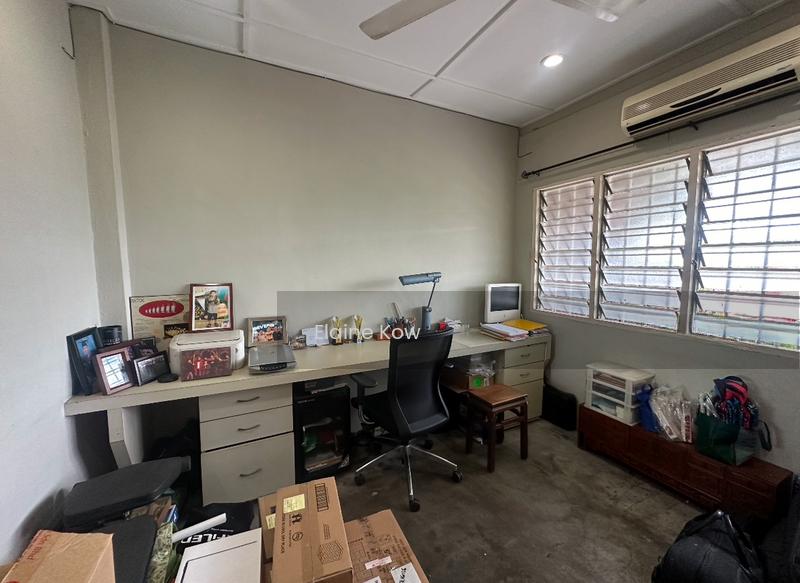 Terrace house at Seksyen 14 - 5