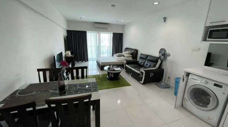 Mercu Summer Suites - 1