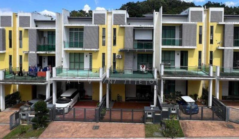 Taman Ukay Tropika - 2