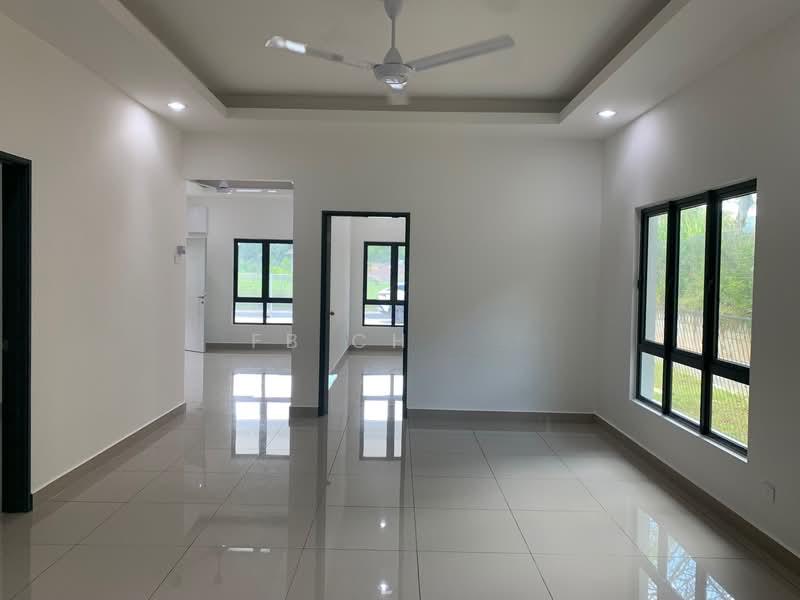 Jenderam Hilir - 3