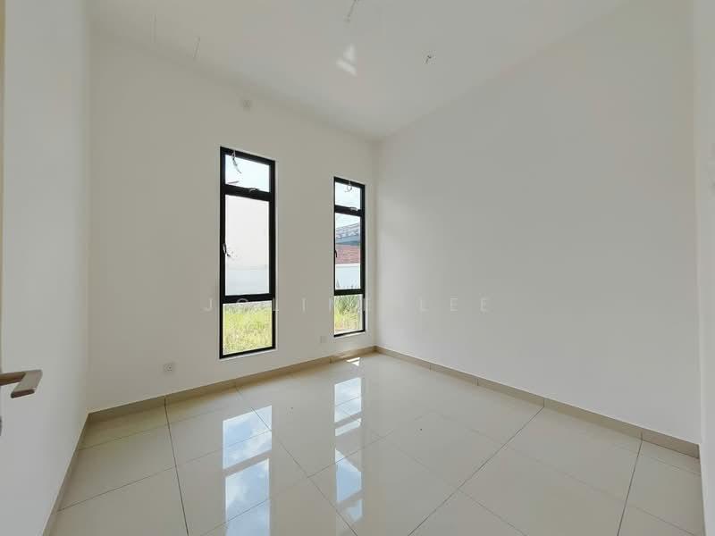 RESIDENSI MUTIARA AUSTIN - 2