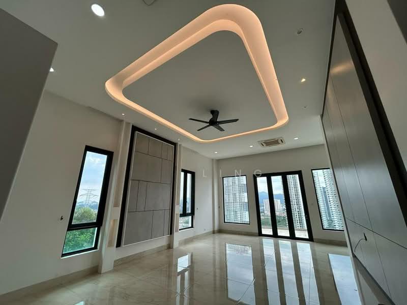 Country Heights Damansara - 4