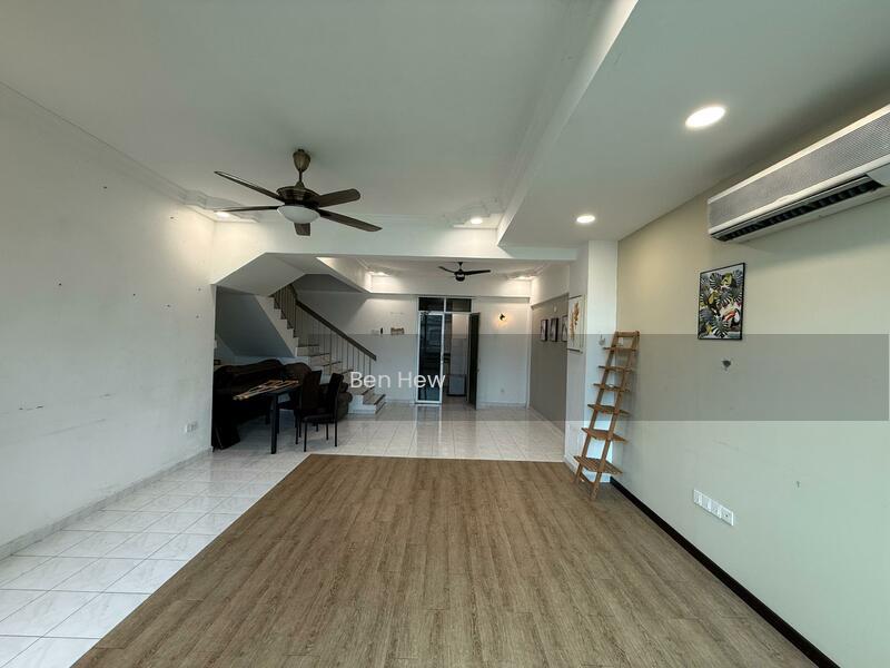 Persiaran Bayan 3 - 2