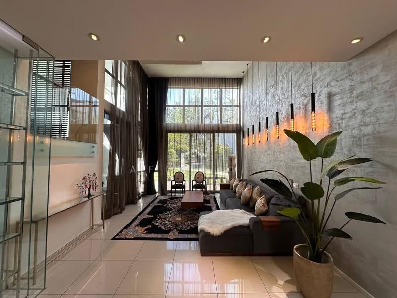 Schumann, Symphony Hills - 4