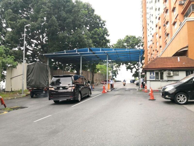 Flora Damansara Flat - 4