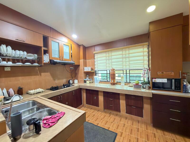 Pelangi Indah Jalan Ayu - 4