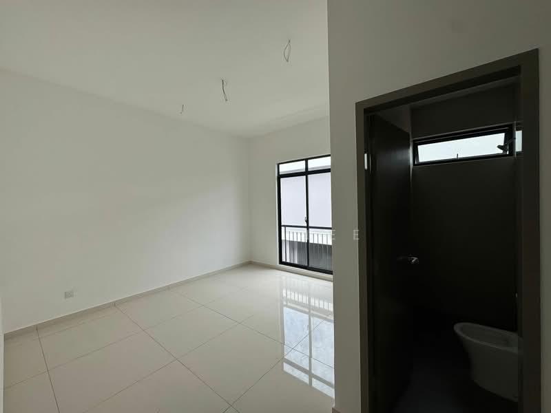 Sapphire 3 Crest Austin @ Taman JP Perdana - 5