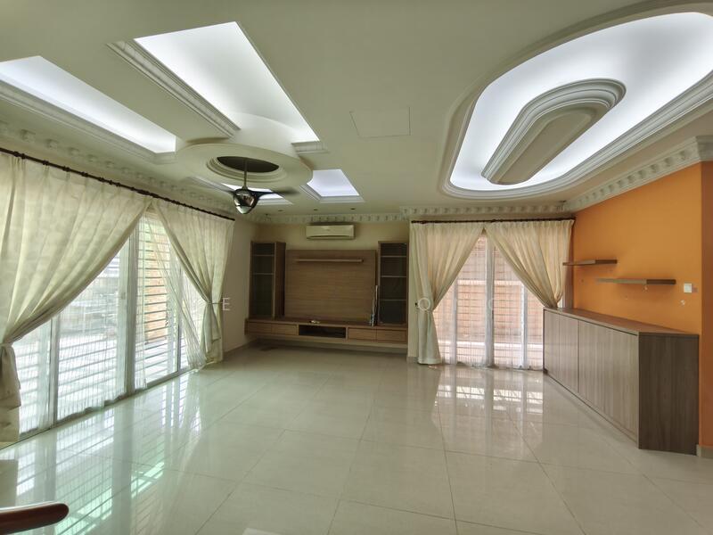 Semi-D for Sale at Taman Naga Emas - 5