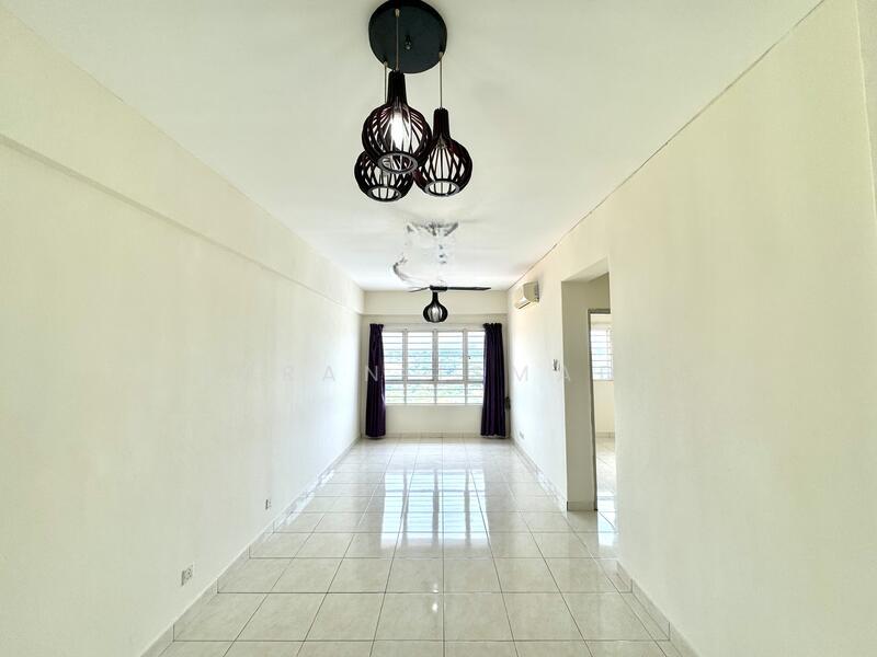 The Residence 1 @ Tiara East - 4