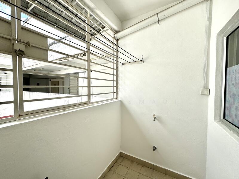 The Residence 1 @ Tiara East - 5