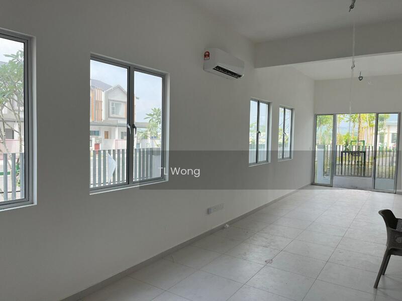 Myra Gardens - 4