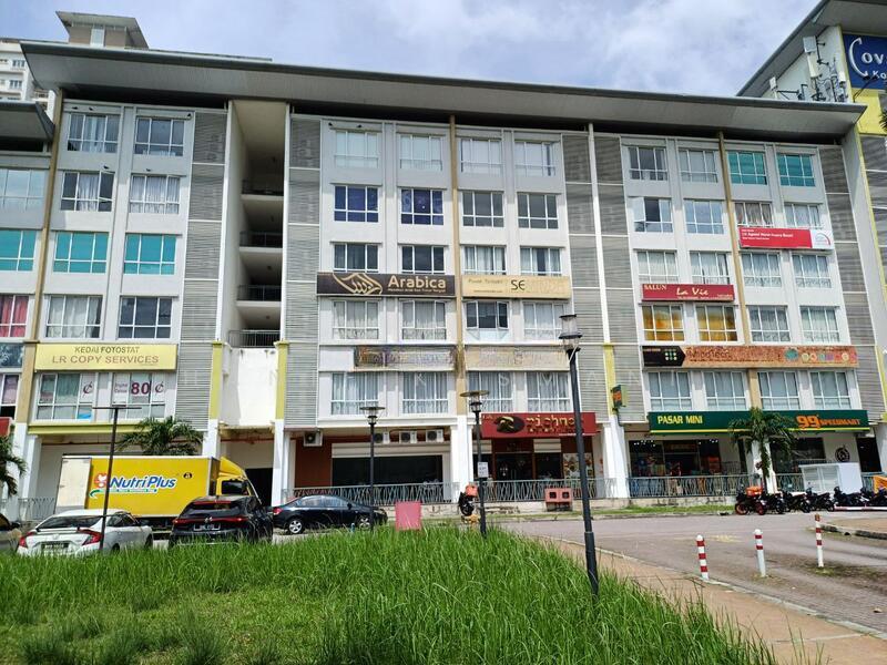 Cova Square, Kota Damansara - 4