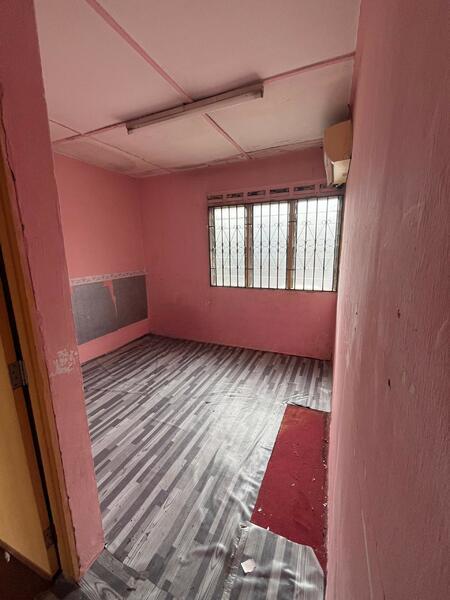 Taman Skudai Baru - 4