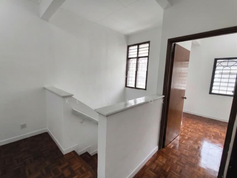 Jalan Taman Perindustrian - 5