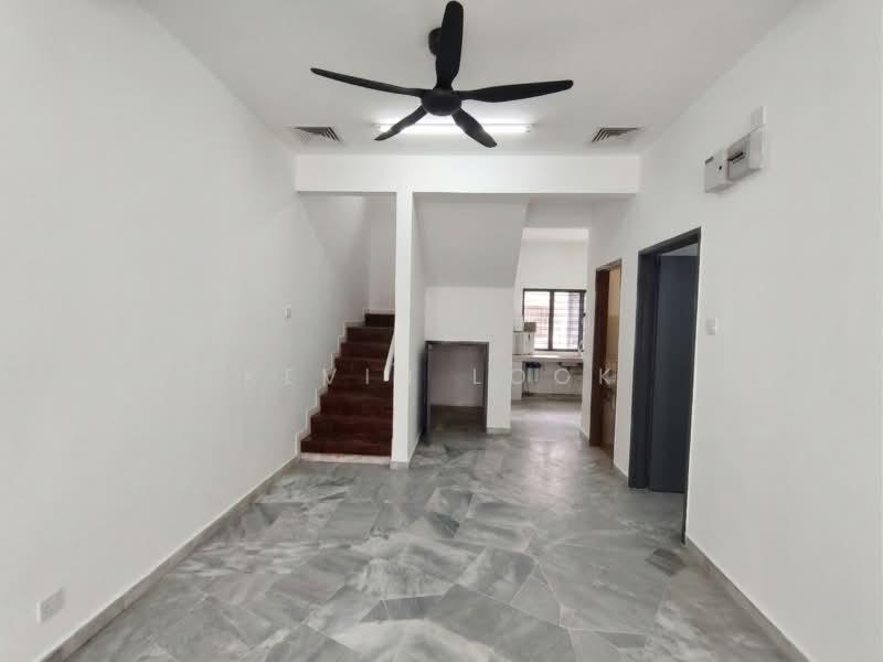 Jalan Taman Perindustrian - 1