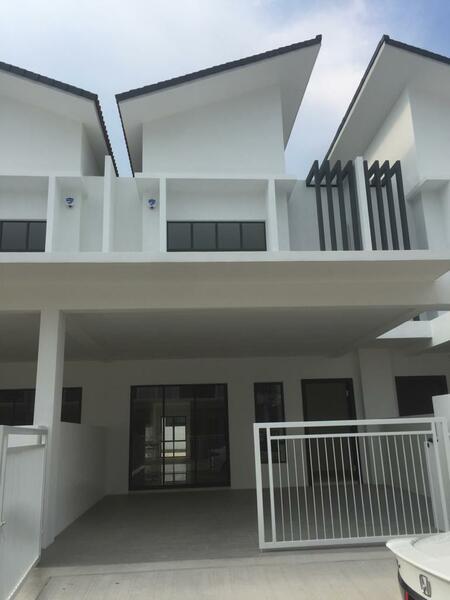 Lunaria III @ Resort Homes - 1