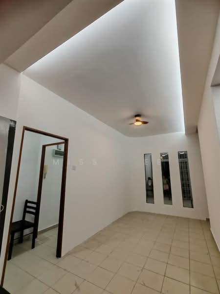 Lake View Suites - 4