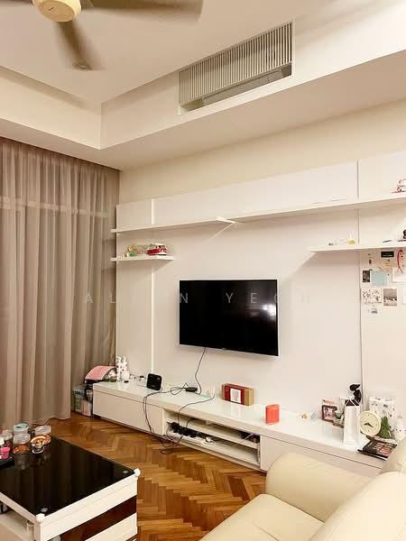 Quayside Seafront Resort Condominiums - 1