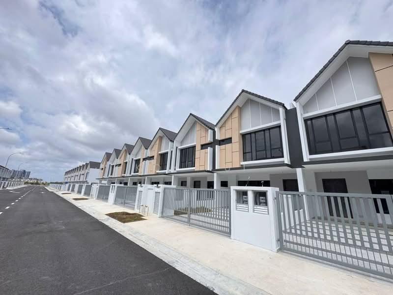 Desa Tebrau Desas Tebraus - 3