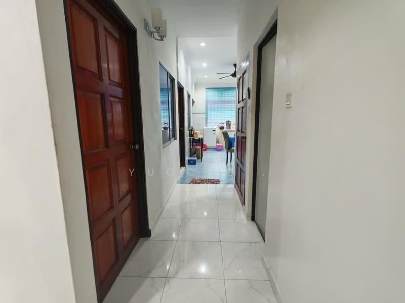 Taman Universiti Tamans Universitis - 3