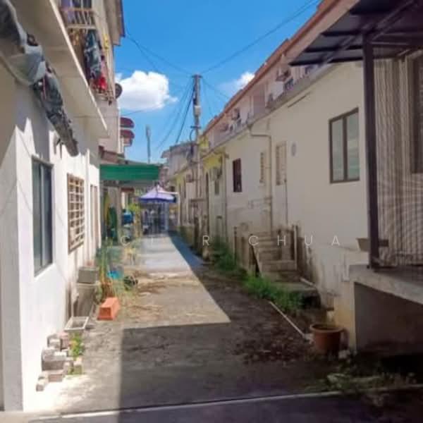 2 Storey House Taman Anggerik Perdana, Semenyih, Selangor - 4