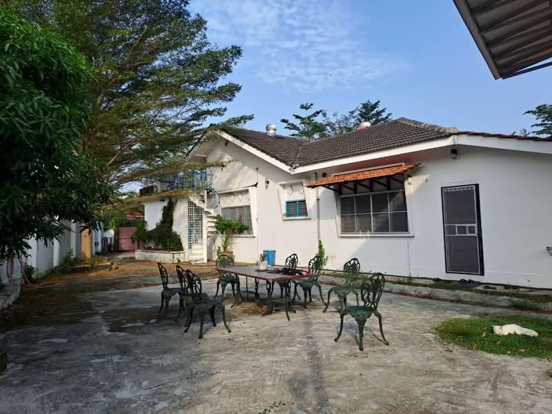 Taman Melawis - 5