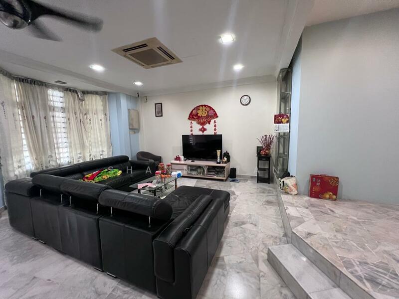 Bandar Sungai Long - 2