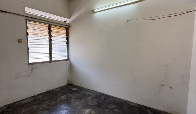 Silibin First Garden Single Storey House - 2