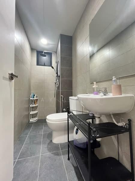AraTre' Residences - 4