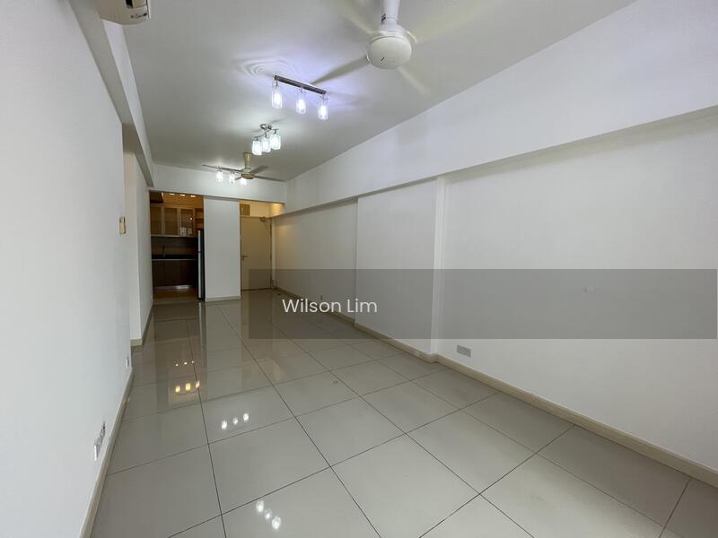 Tiara Mutiara / The Crown - 1