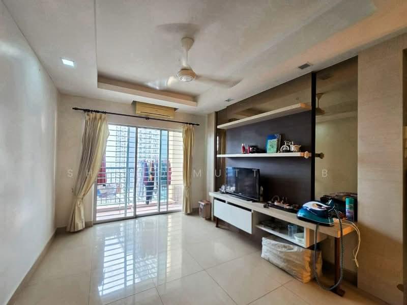 Connaught Avenue - 2