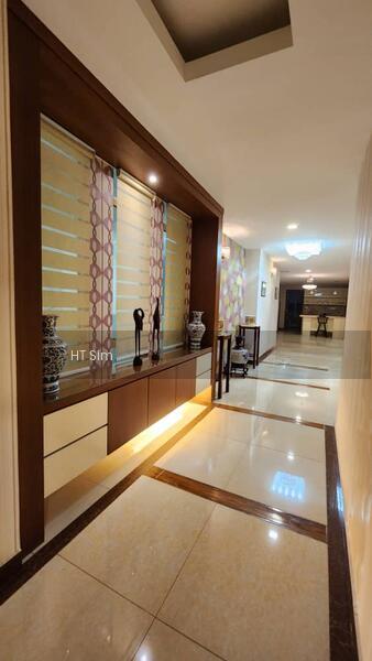 H Residence (One Ritz Residence / Kelawai View) - 4