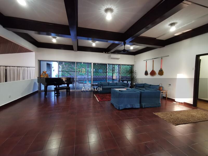 Ukay Heights Bungalow - 5