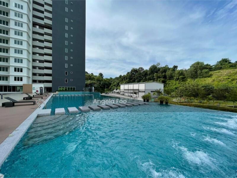 Emerald Residence - 1