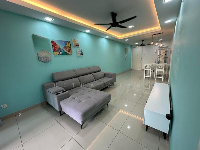 Symphony Tower (Menara Simfoni) - 3