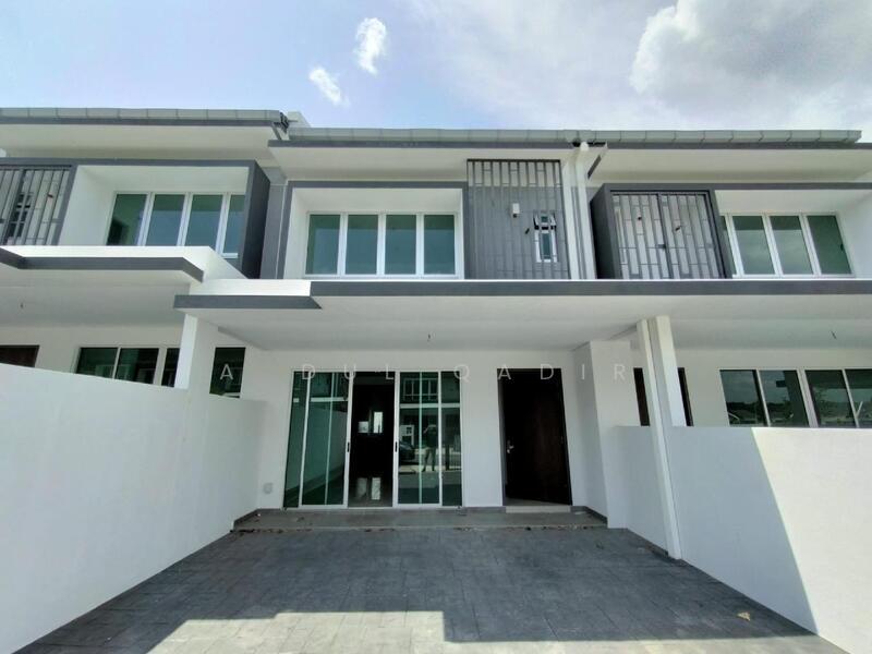 Serenia Adiva @ Serenia City - 1