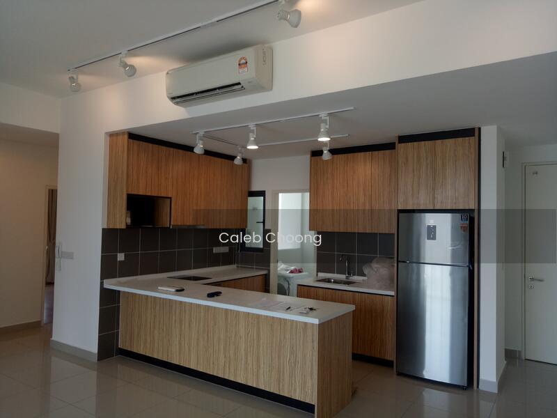 Lakeville Residence - 1